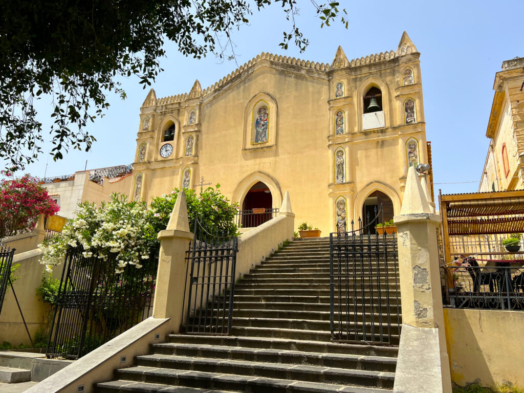 Chiesa San Ferdinando Re – Ustica tra fede e religione